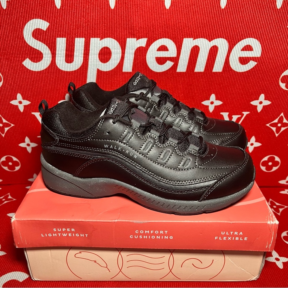 BNIB easy spirit romy walking shoe size 7.5 womens